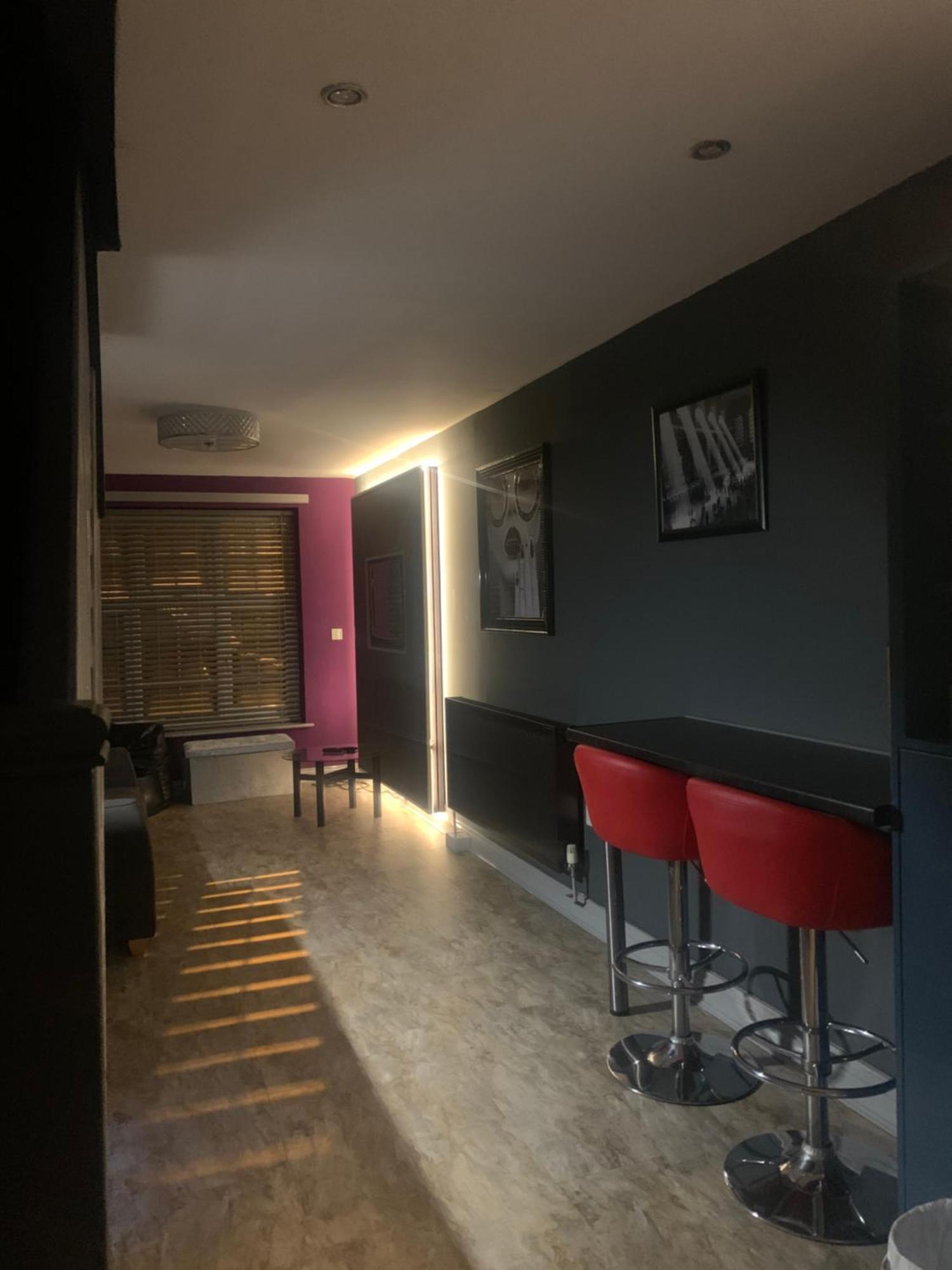 Liverpool City Centre Apartment Sleeps 4, Free Parking ภายนอก รูปภาพ